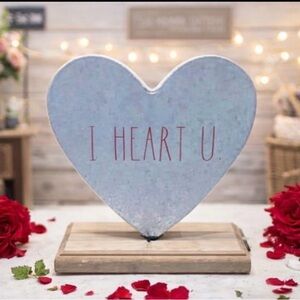 NEW Rae Dunn ‘I HEART U’ Galvanized Metal Heart On Wood Base